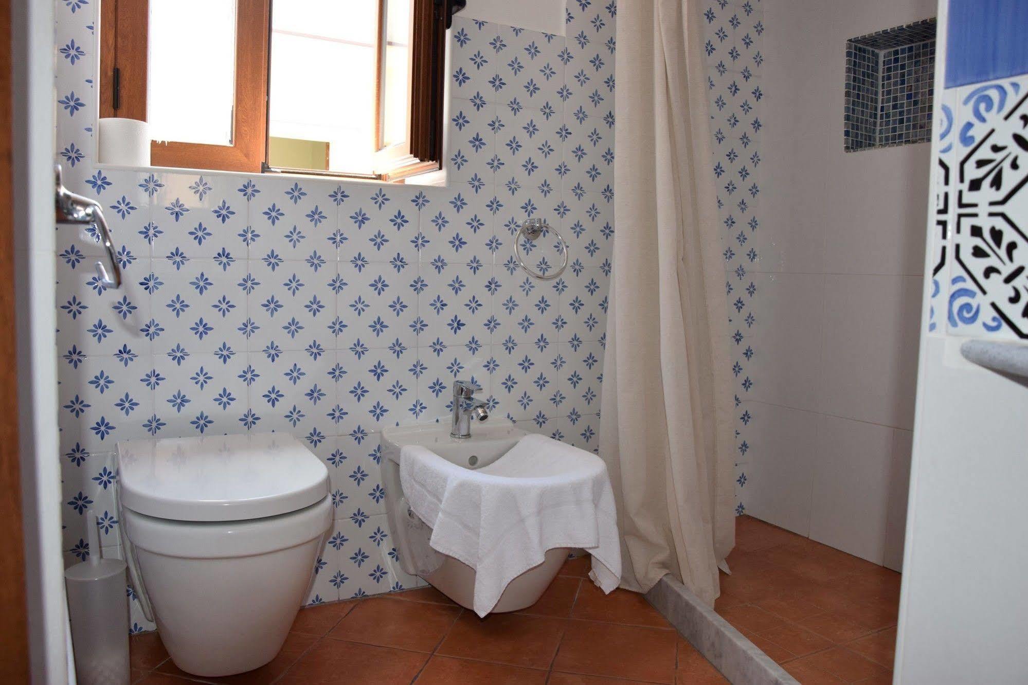 La Casa Del Geko Bed & Breakfast Cefalu Exterior photo