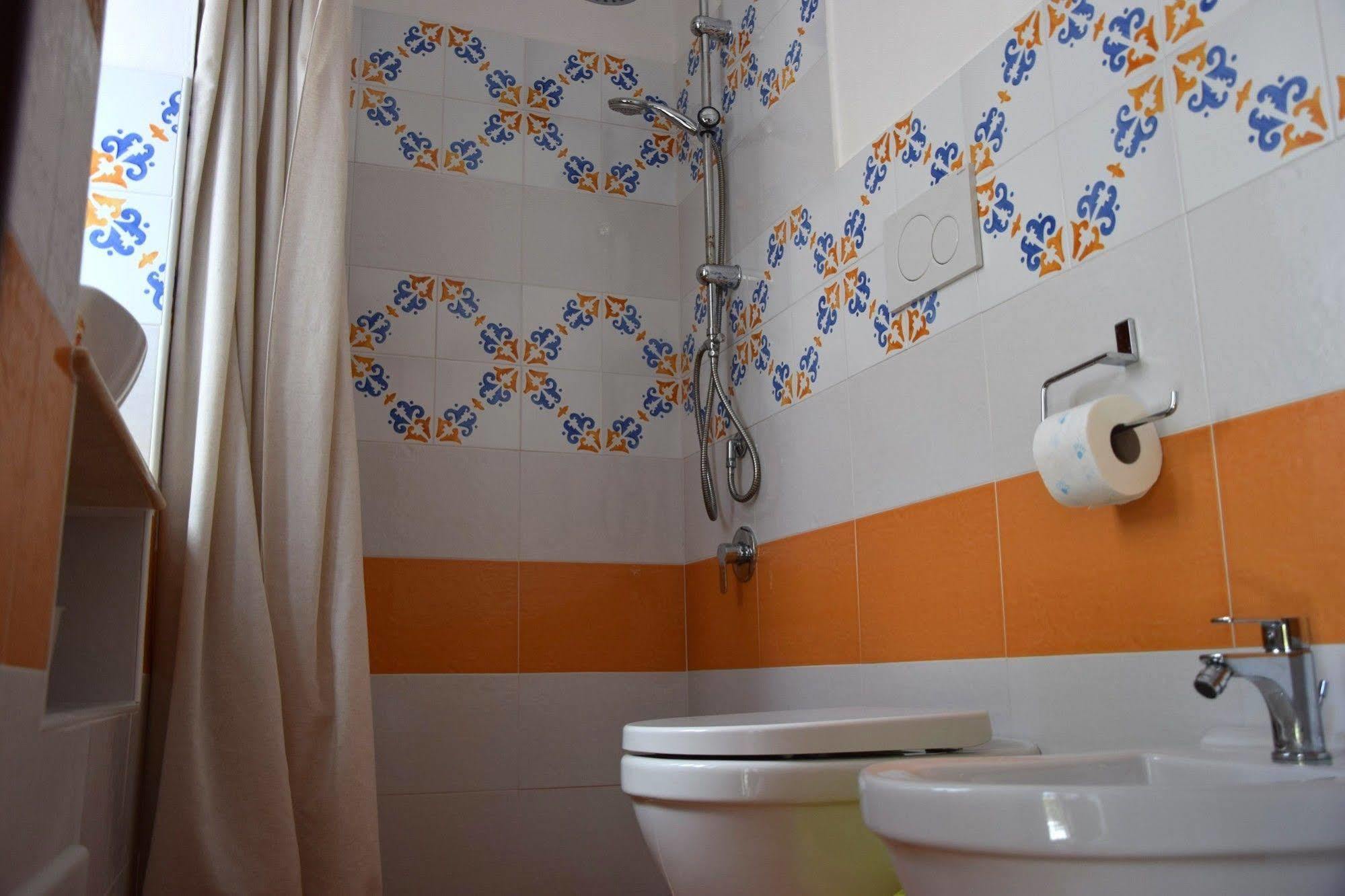 La Casa Del Geko Bed & Breakfast Cefalu Exterior photo