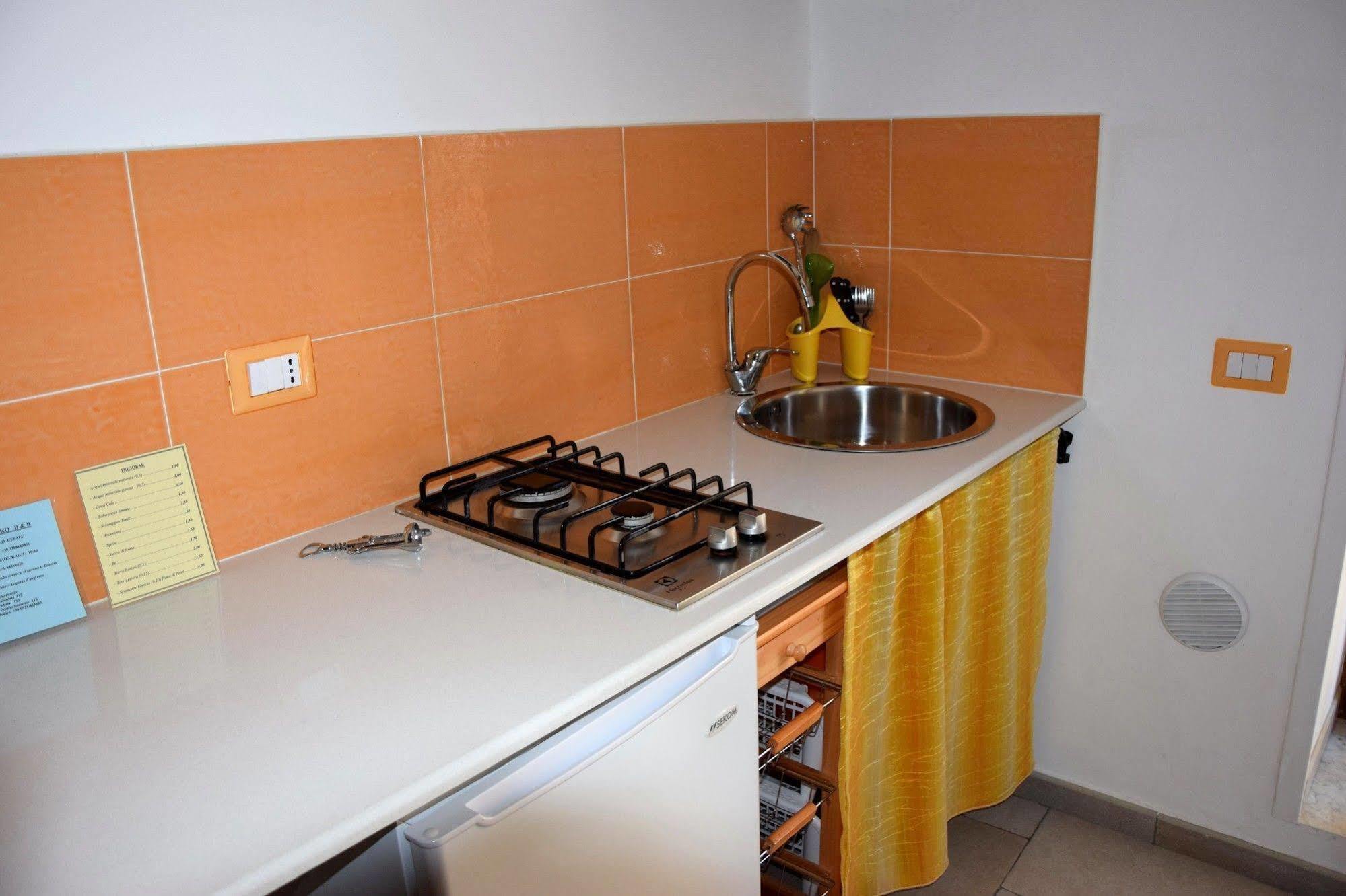 La Casa Del Geko Bed & Breakfast Cefalu Exterior photo